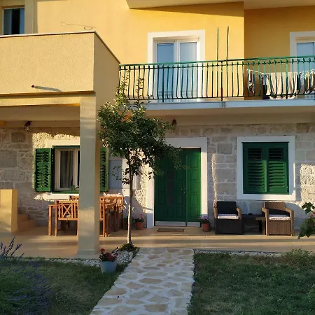 Apartamento Simun&jakov *