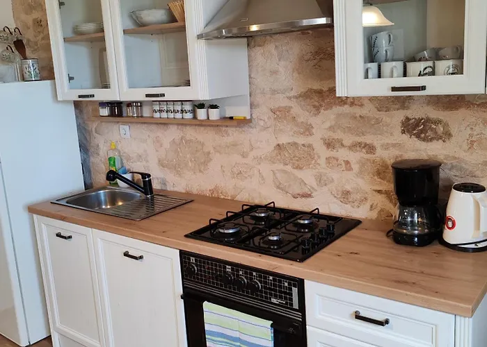 דירה Simun&jakov Drinovci