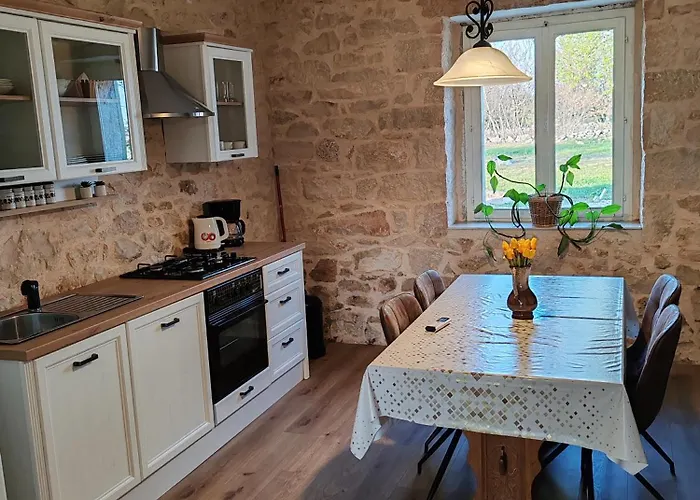 Simun&jakov Apartment